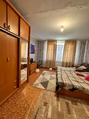 Vânzare apartament 3 camere, Ungheni
