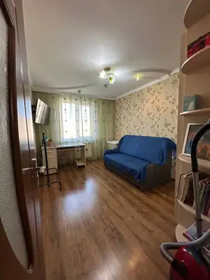 Vânzare apartament 4 camere, Ungheni