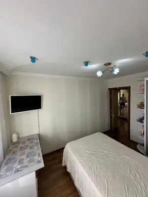 Vânzare apartament 4 camere, Ungheni