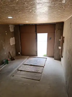 Vânzare garaj 72 m², Ungheni