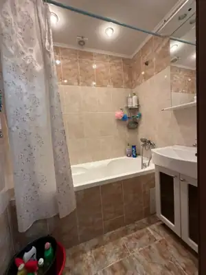 Vânzare apartament 4 camere, Ungheni