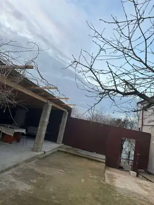 Vânzare, casă, 180 m², teren 6 ari, Ungheni