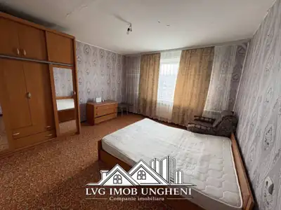 Vânzare apartament 3 camere, Ungheni
