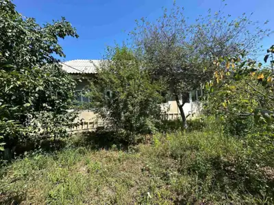 Vânzare, casă, 40 m², teren 18 ari, Ungheni