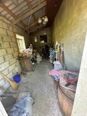 Vânzare, casă, 40 m², teren 18 ari, Ungheni