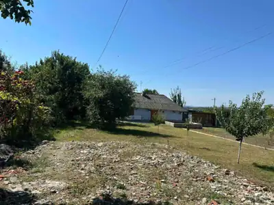 Vânzare teren pentru construcții 1E+1 ari, Ungheni