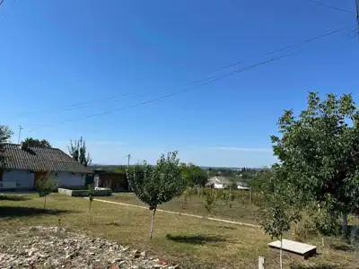 Vânzare teren pentru construcții 1E+1 ari, Ungheni