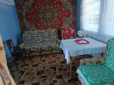 Vânzare, casă, 80 m², teren 3E+1 ari, Ungheni