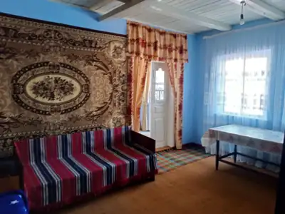 Vânzare, casă, 80 m², teren 3E+1 ari, Ungheni