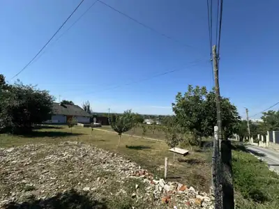 Vânzare teren pentru construcții 1E+1 ari, Ungheni