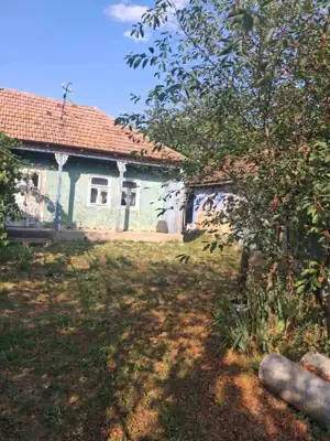 Vânzare, casă, 100 m², teren 37 ari, Ungheni