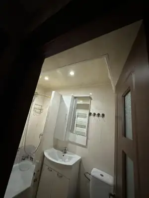 Vânzare apartament 5 camere, Ungheni