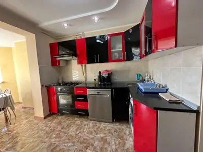 Vânzare apartament 4 camere, Ungheni