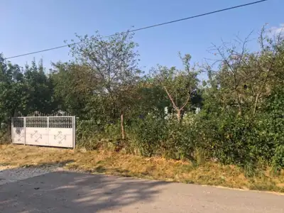 Vânzare, casă, 100 m², teren 37 ari, Ungheni