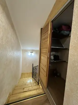 Vânzare apartament 5 camere, Ungheni