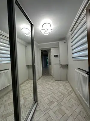 Vânzare apartament 5 camere, Ungheni