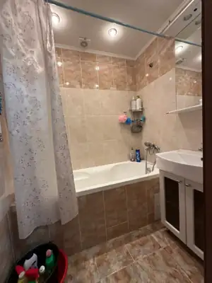 Vânzare apartament 4 camere, Ungheni