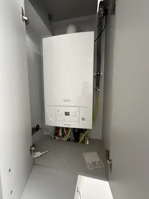 Vânzare apartament 5 camere, Ungheni