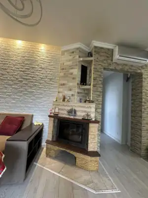 Vânzare apartament 5 camere, Ungheni