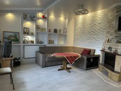 Vânzare apartament 5 camere, Ungheni
