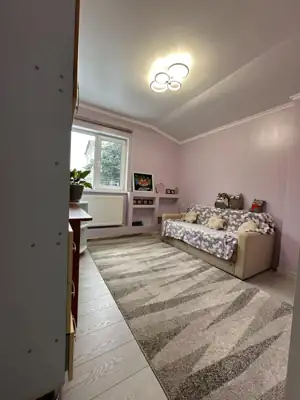 Vânzare apartament 5 camere, Ungheni