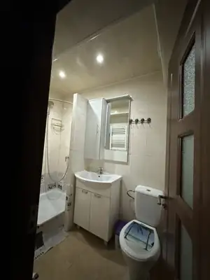 Vânzare apartament 5 camere, Ungheni