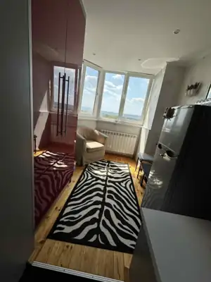 Vânzare apartament 3 camere, Ungheni