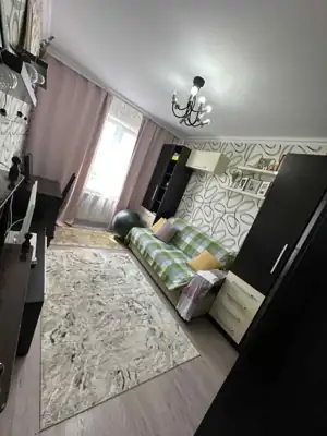 Vânzare apartament 3 camere, Ungheni
