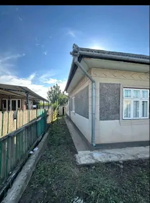 Vânzare, casă, 90 m², teren 6 ari, Ungheni
