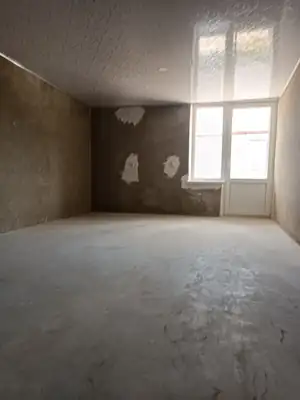 Vânzare garaj 72 m², Ungheni