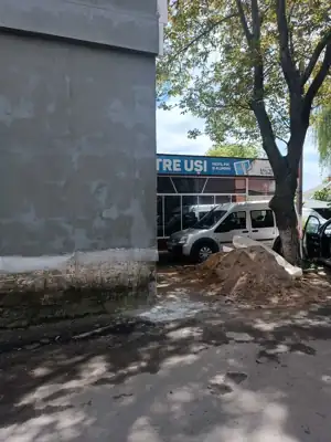 Vânzare spațiu comercial 450 m², Ungheni