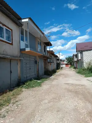 Vânzare garaj 72 m², Ungheni